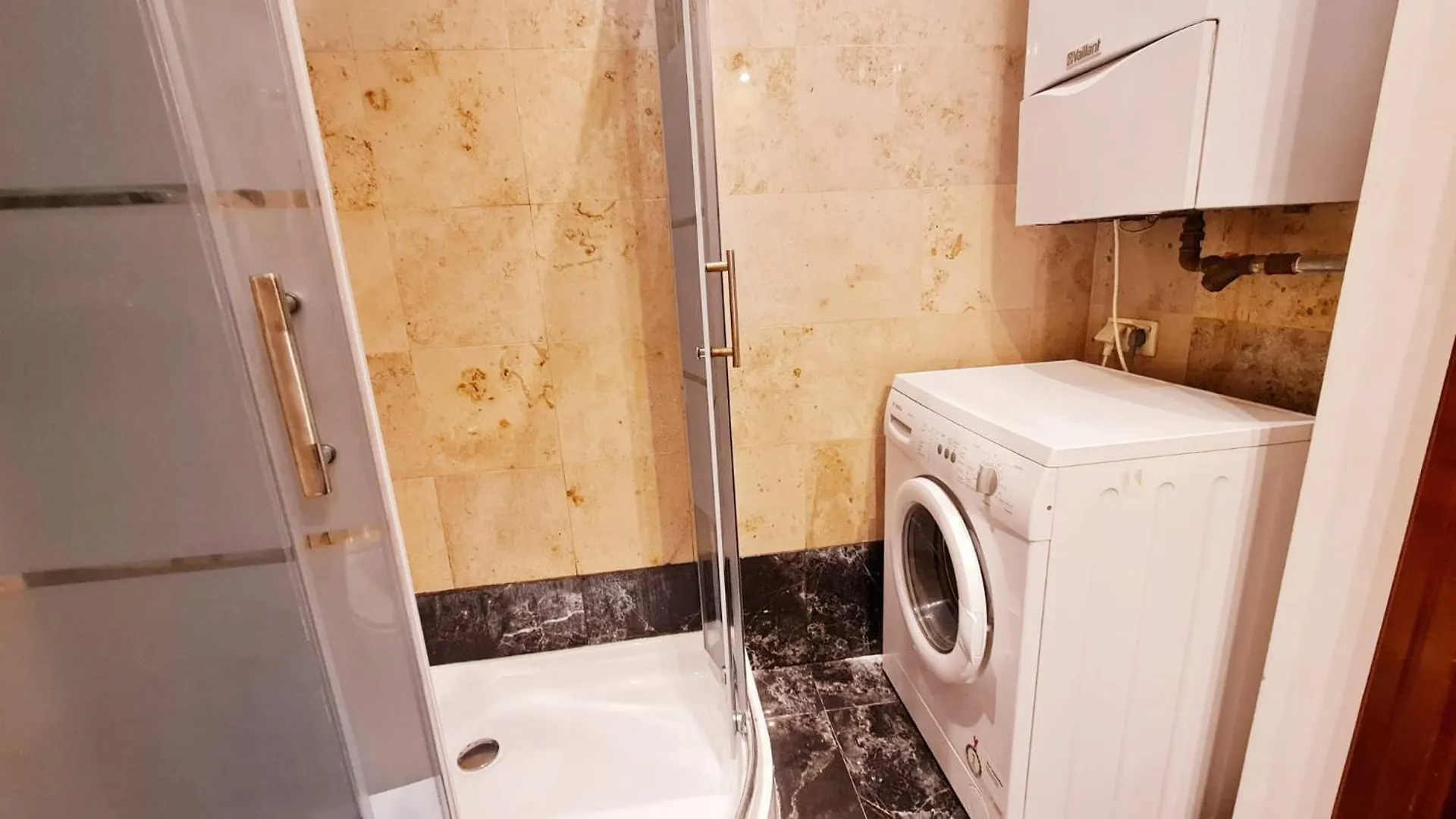 Komfortowy Apartament Na Ul Brackiej 6B Krakow Apartment